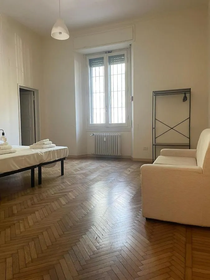 Big Apartment Outside Ztl Zone Florence