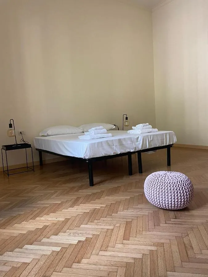Big Apartment Outside Ztl Zone Florence